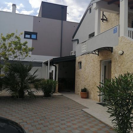 Skalinada Villa Vir Ngoại thất bức ảnh